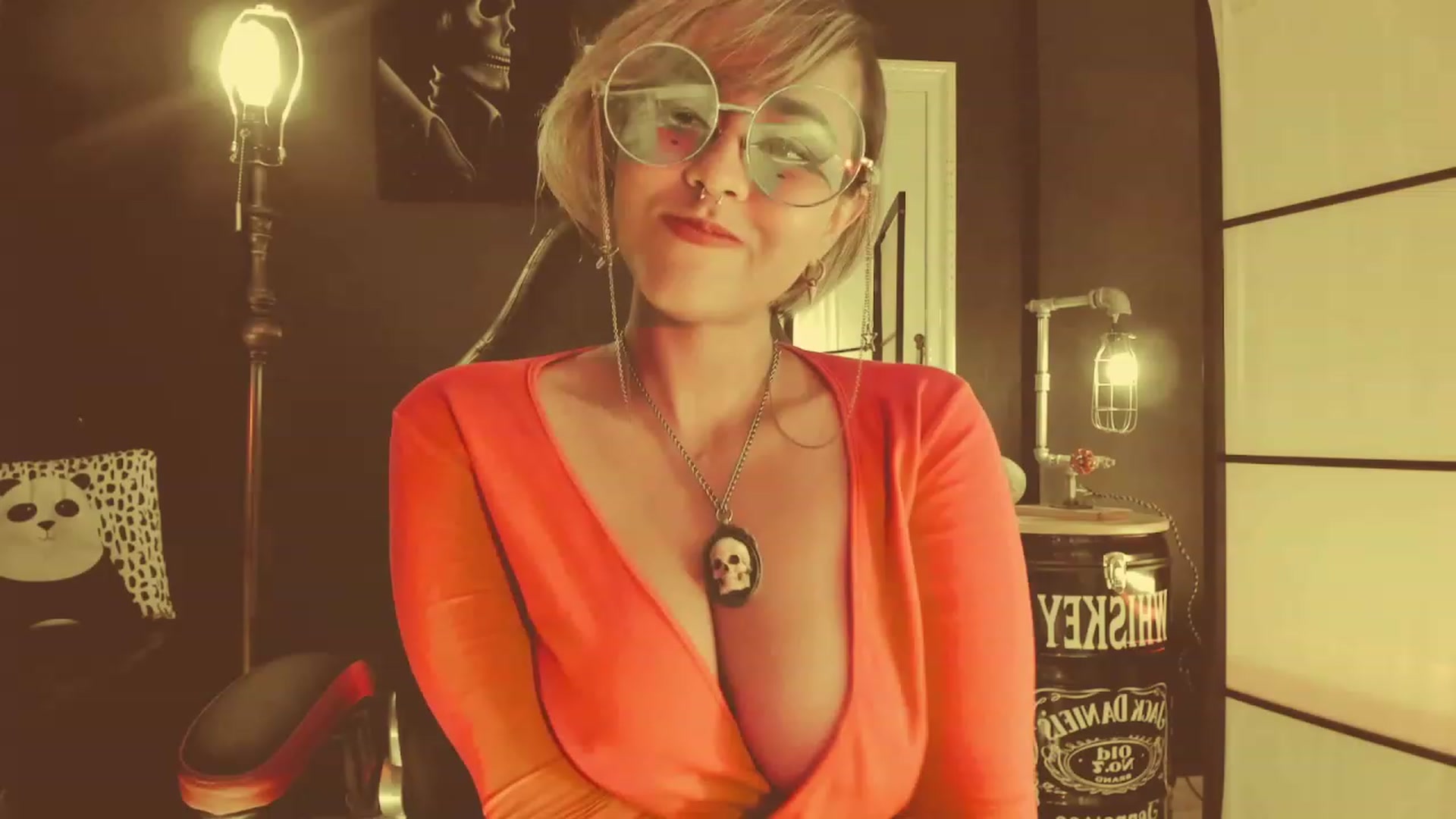 Gallery image thumbnail from AbraxxysRadio's myfreecams stream on, 05/15/2023, 23:38 image 17 of 20