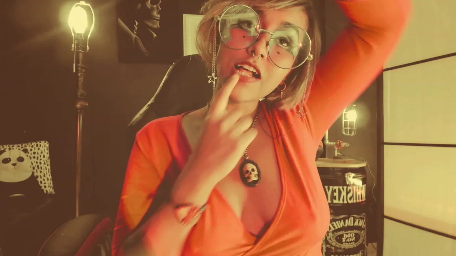 Gallery image thumbnail from AbraxxysRadio's myfreecams stream on, 05/15/2023, 23:38 image 16 of 20