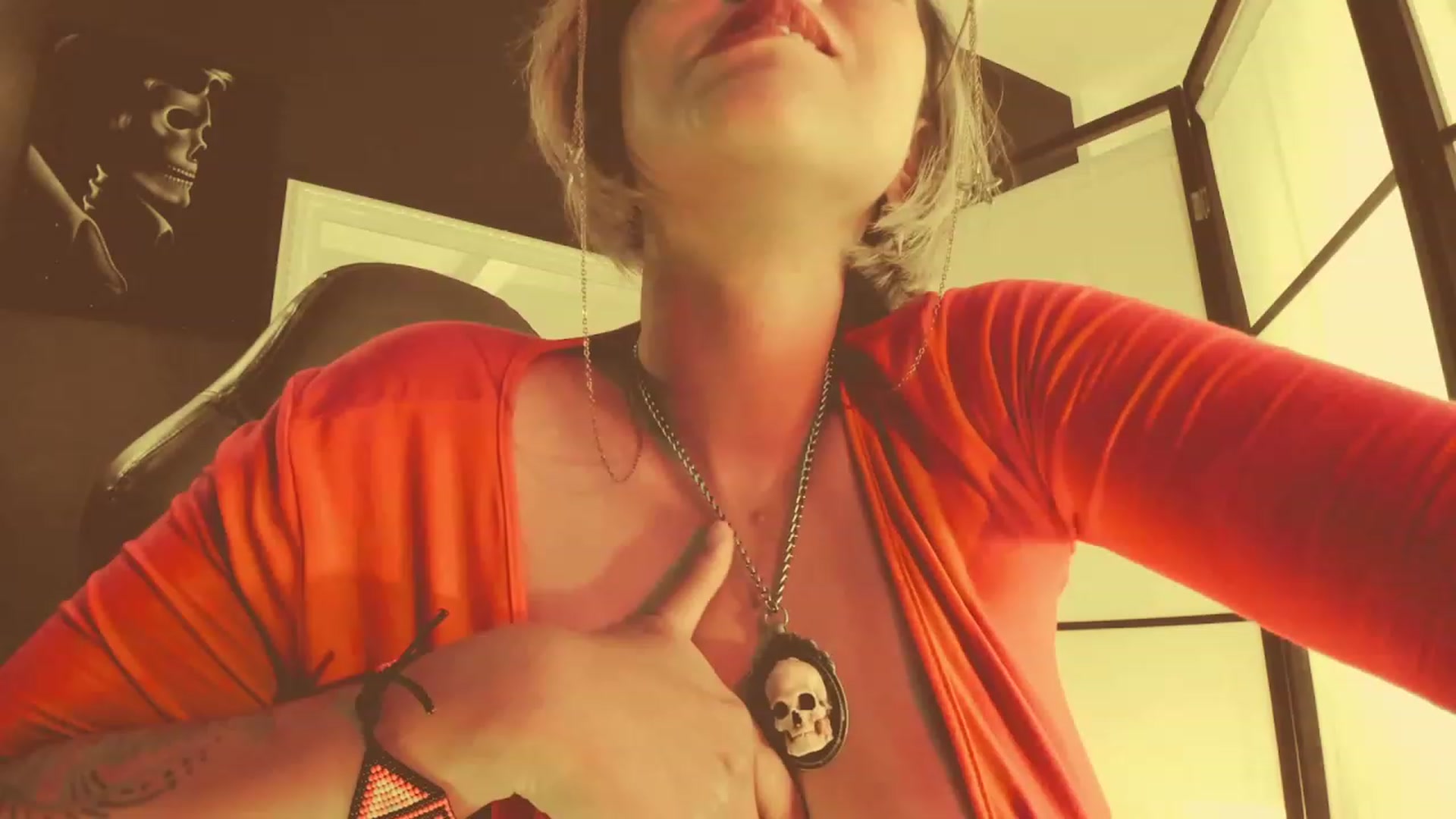 Gallery image thumbnail from AbraxxysRadio's myfreecams stream on, 05/16/2023, 01:10 image 9 of 20