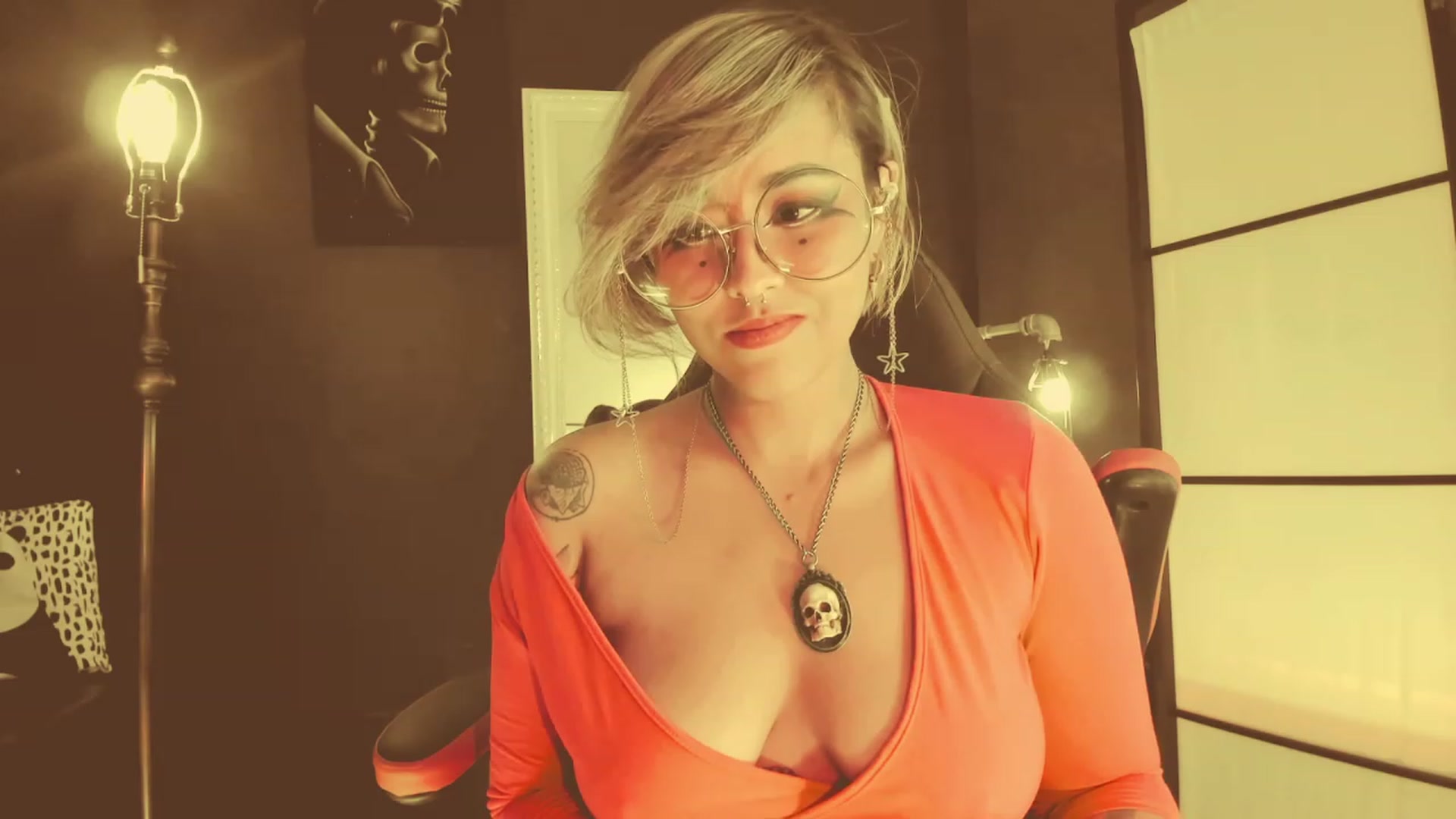 Gallery image thumbnail from AbraxxysRadio's myfreecams stream on, 05/16/2023, 01:40 image 9 of 20