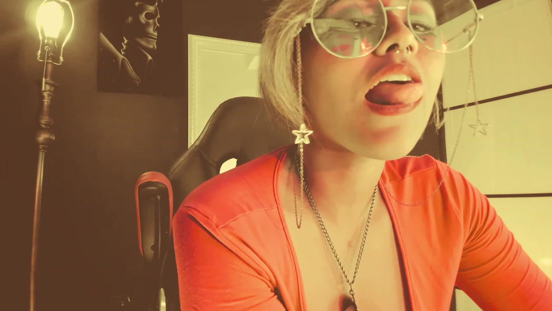 Gallery image thumbnail from AbraxxysRadio's myfreecams stream on, 05/16/2023, 02:17 image 20 of 20