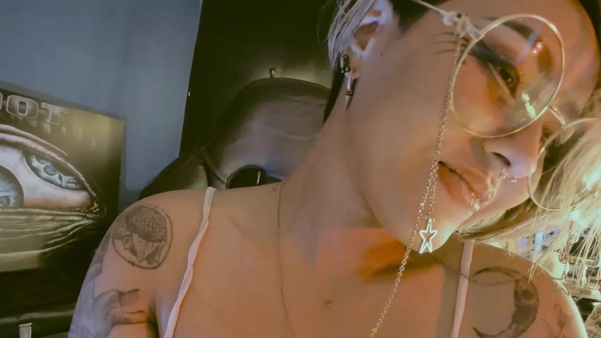 Gallery image thumbnail from AbraxxysRadio's myfreecams stream on, 05/20/2023, 02:46 image 19 of 20