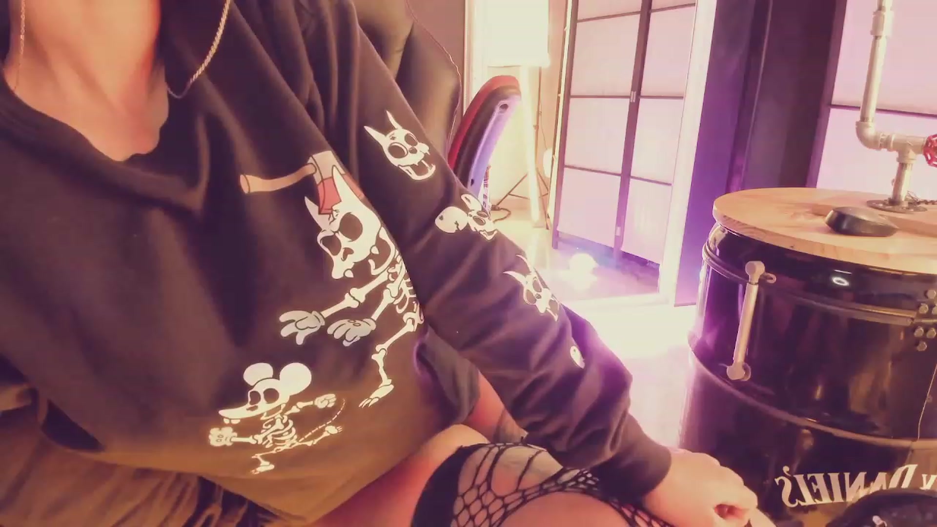 Gallery image thumbnail from AbraxxysRadio's myfreecams stream on, 05/21/2023, 20:58 image 15 of 20