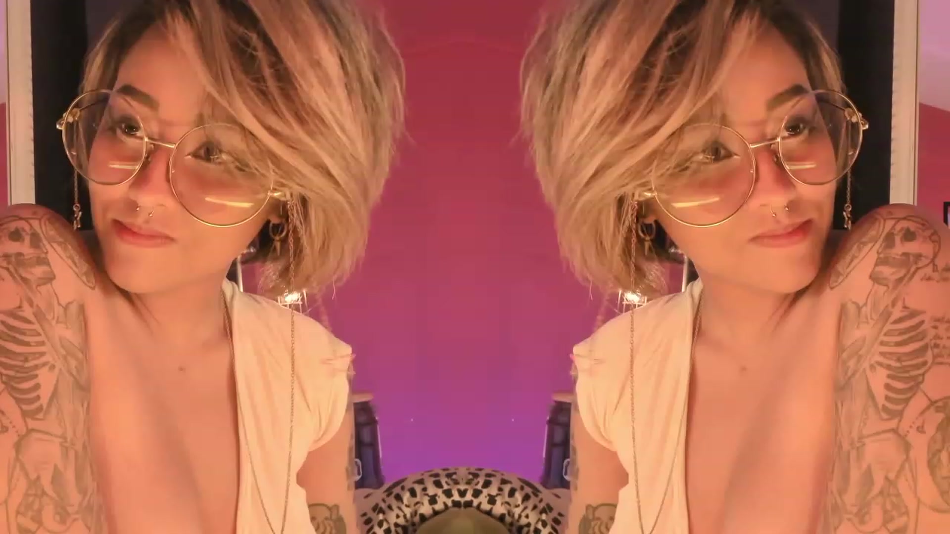 Gallery image thumbnail from AbraxxysRadio's myfreecams stream on, 06/09/2023, 02:05 image 18 of 20