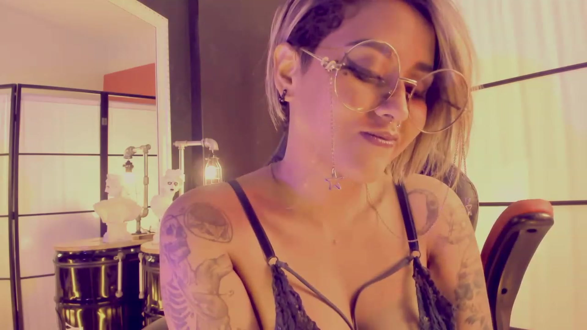 Gallery image thumbnail from AbraxxysRadio's myfreecams stream on, 06/14/2023, 01:52 image 18 of 20