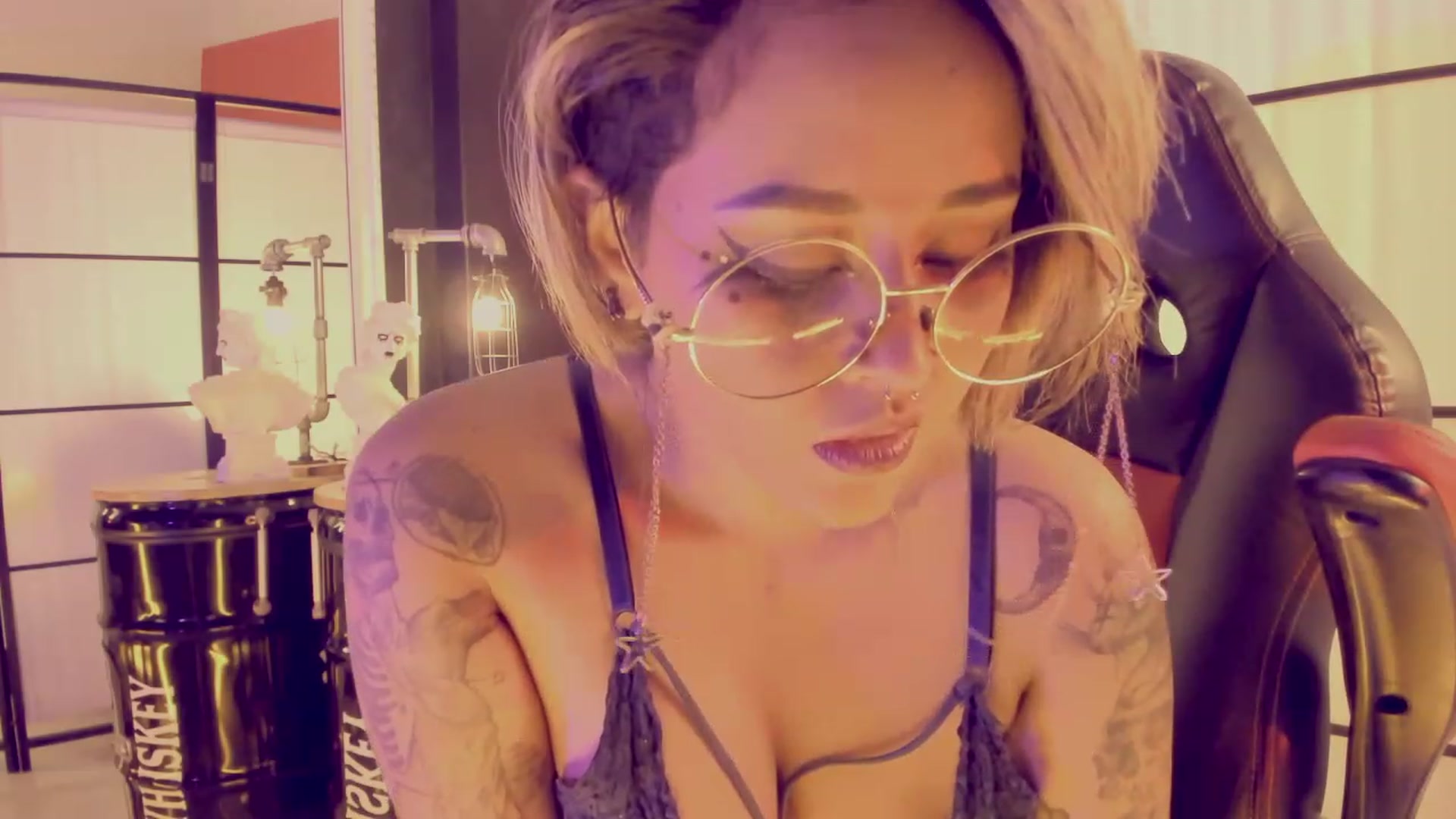 Gallery image thumbnail from AbraxxysRadio's myfreecams stream on, 06/14/2023, 01:52 image 13 of 20