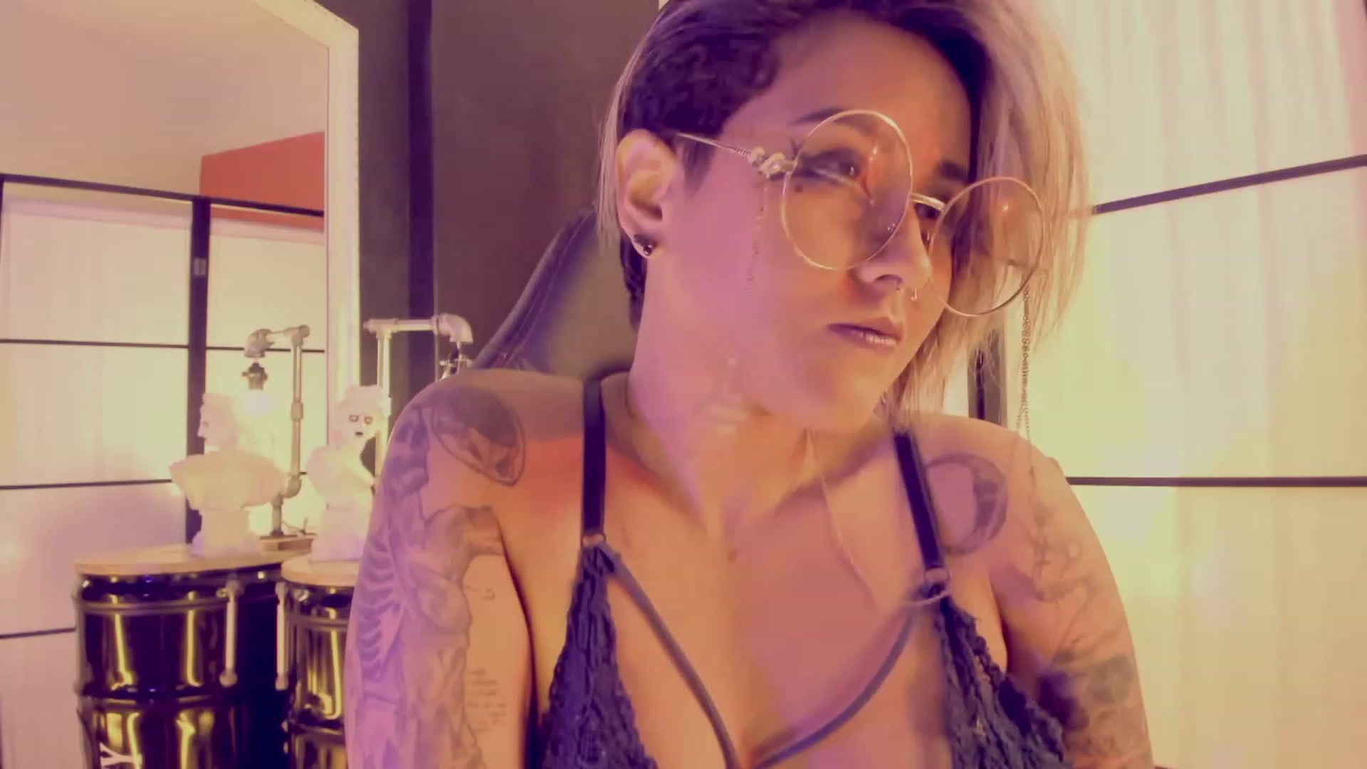 Gallery image thumbnail from AbraxxysRadio's myfreecams stream on, 06/14/2023, 01:52 image 3 of 20