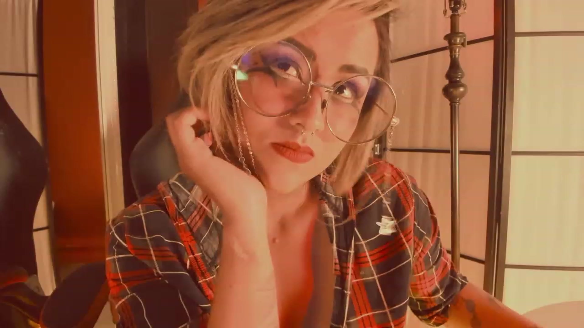 Gallery image thumbnail from AbraxxysRadio's myfreecams stream on, 06/16/2023, 23:58 image 17 of 20