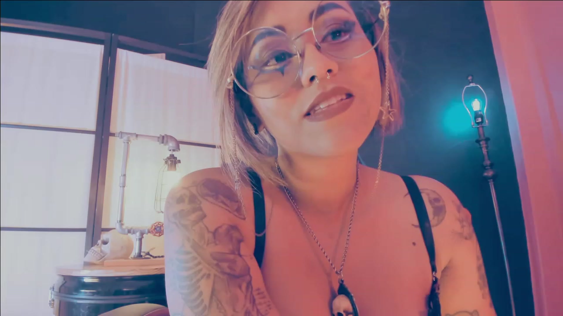 Gallery image thumbnail from AbraxxysRadio's myfreecams stream on, 06/17/2023, 17:55 image 16 of 20