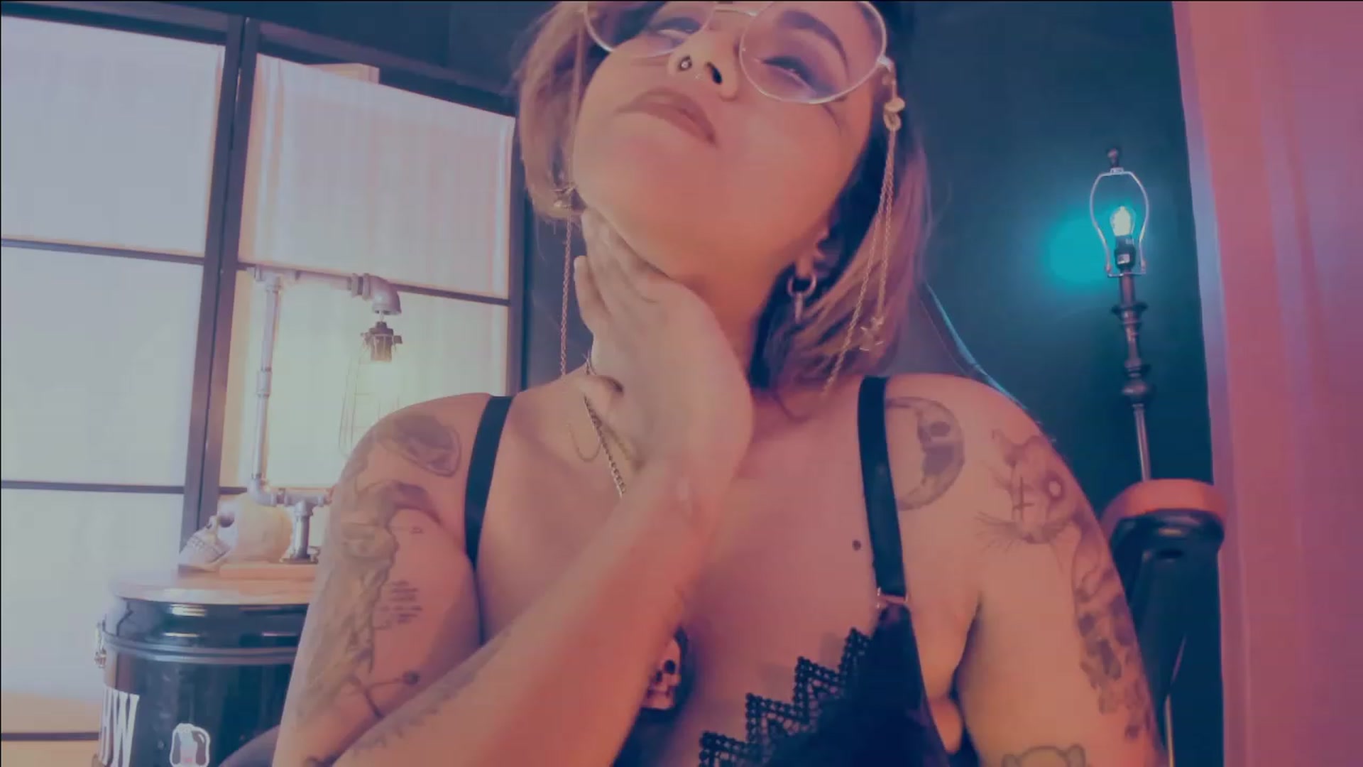 Gallery image thumbnail from AbraxxysRadio's myfreecams stream on, 06/18/2023, 01:02 image 7 of 20