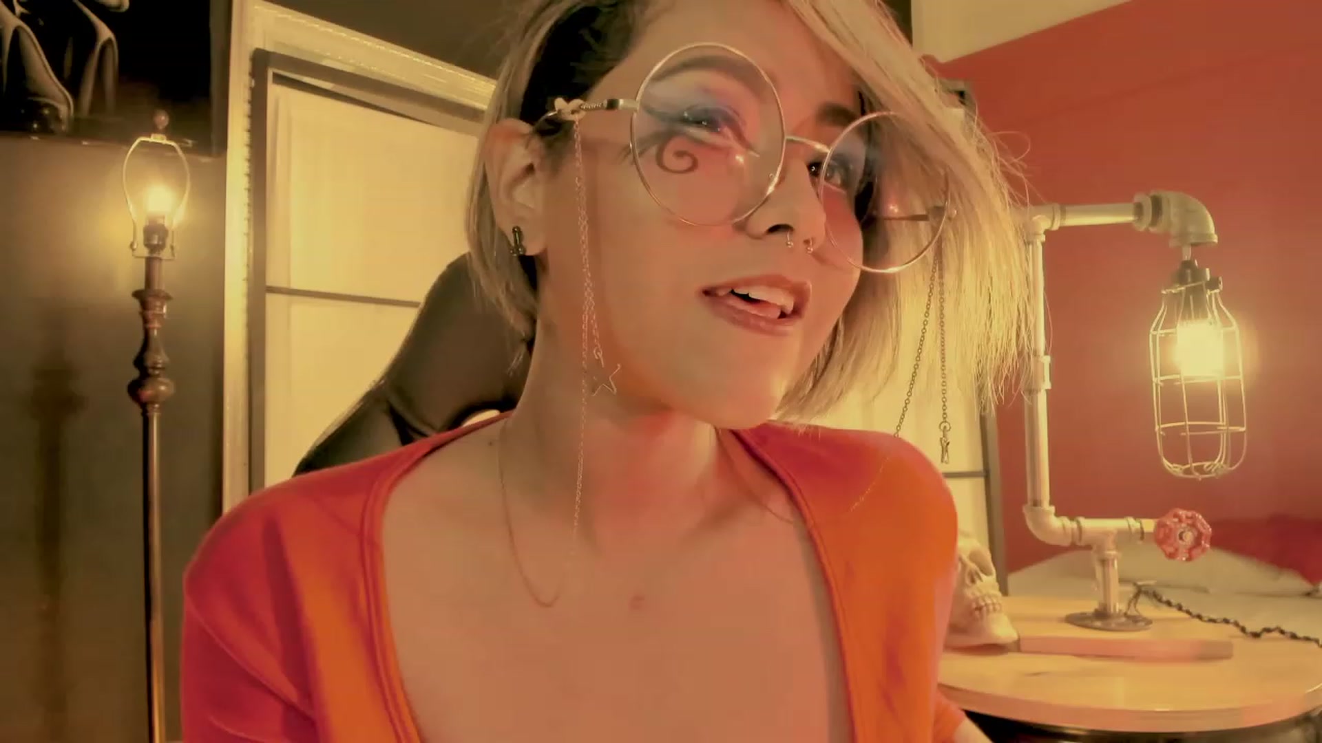 Gallery image thumbnail from AbraxxysRadio's myfreecams stream on, 06/21/2023, 01:13 image 9 of 20