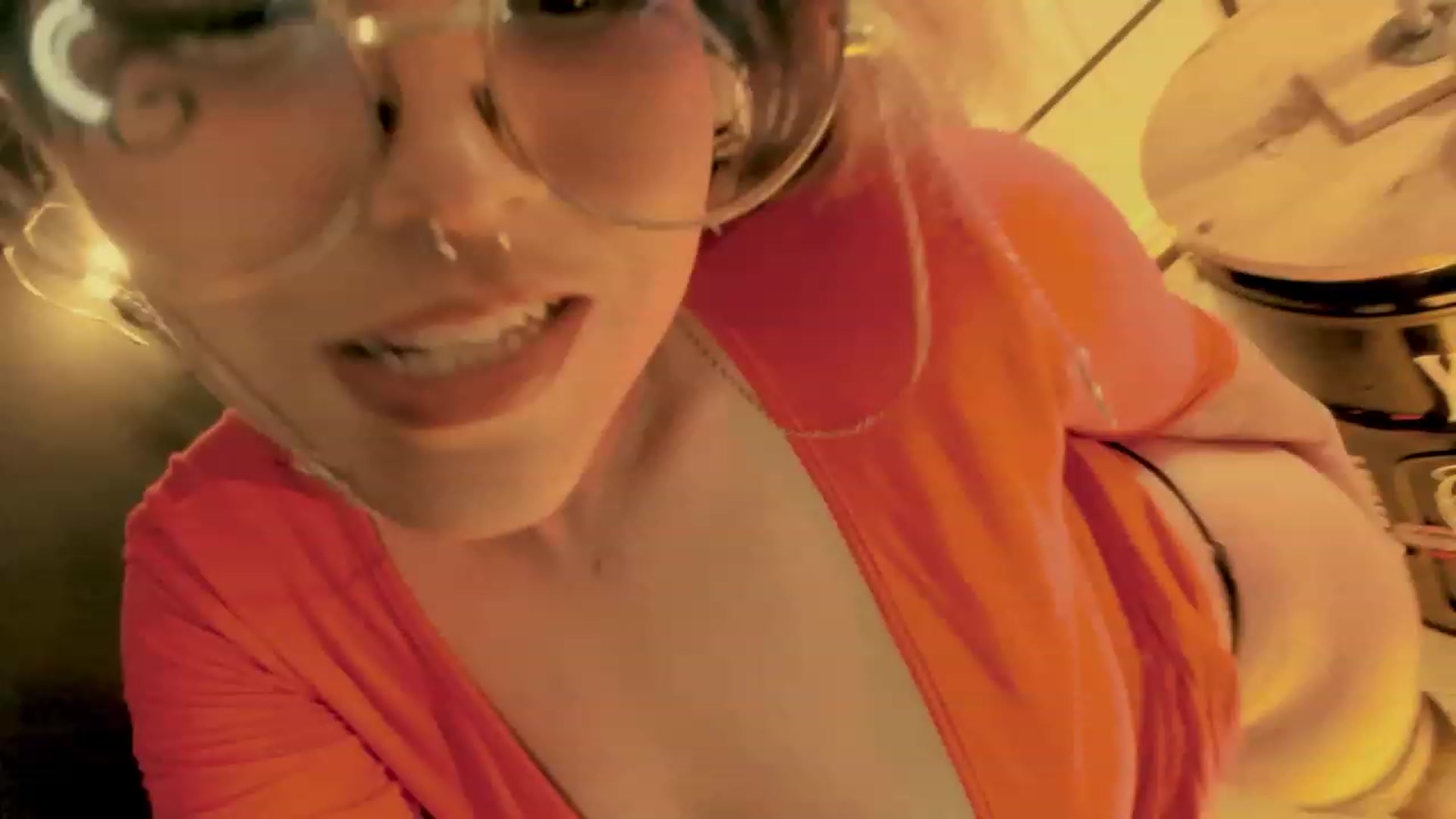 Gallery image thumbnail from AbraxxysRadio's myfreecams stream on, 06/21/2023, 02:32 image 9 of 20