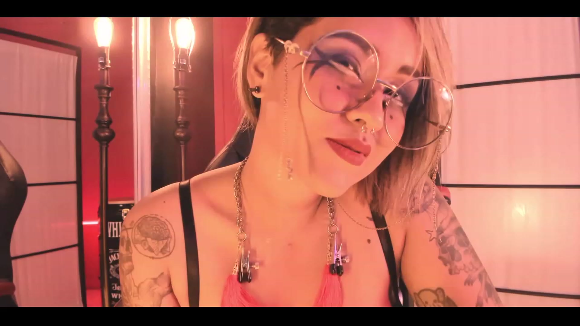 Gallery image thumbnail from AbraxxysRadio's myfreecams stream on, 06/22/2023, 23:42 image 15 of 20