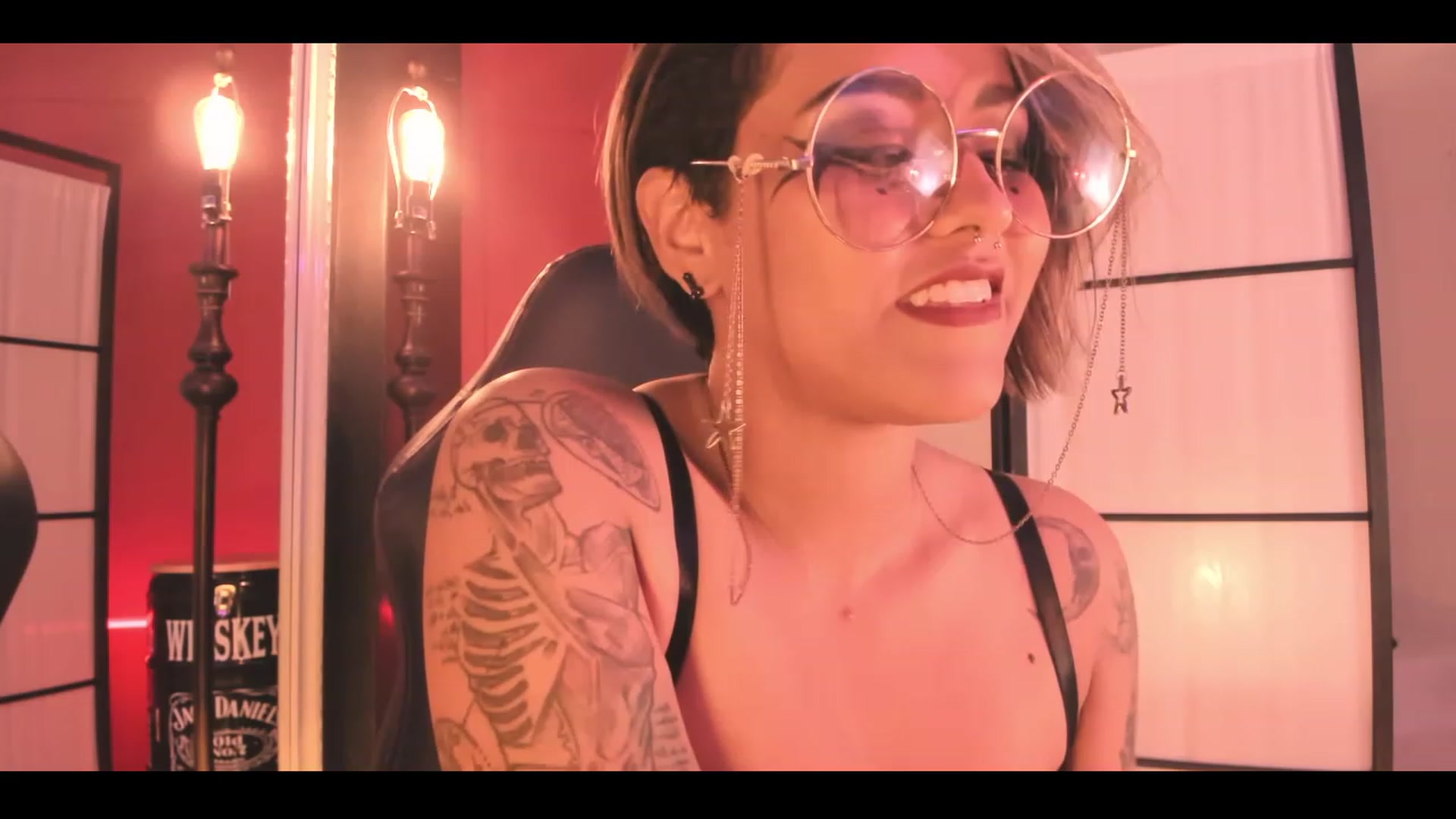 Gallery image thumbnail from AbraxxysRadio's myfreecams stream on, 06/23/2023, 02:09 image 15 of 20
