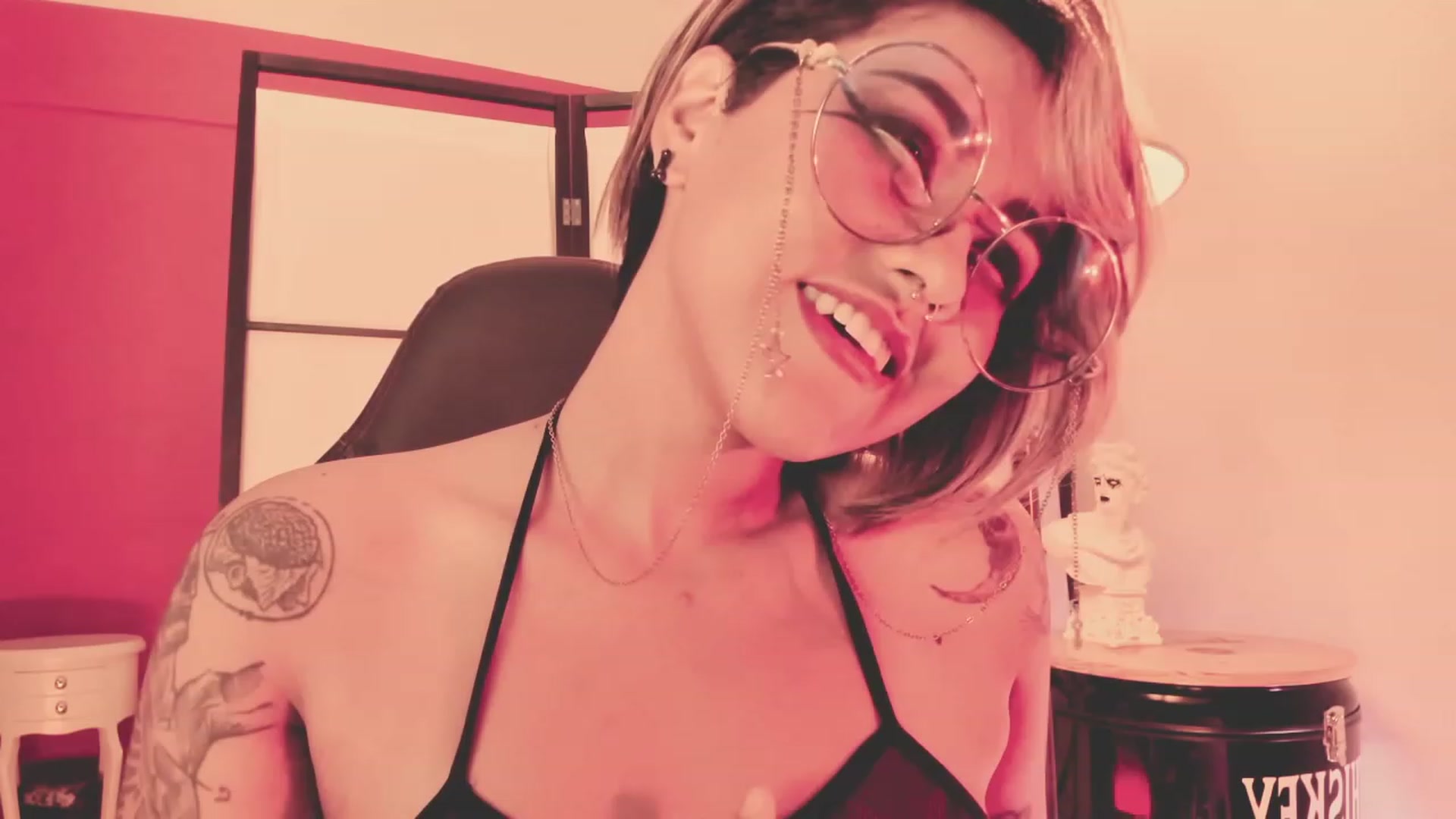 Gallery image thumbnail from AbraxxysRadio's myfreecams stream on, 06/24/2023, 24:57 image 17 of 20
