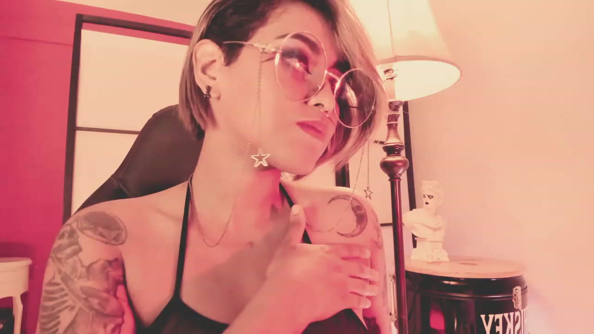 Gallery image thumbnail from AbraxxysRadio's myfreecams stream on, 06/24/2023, 24:57 image 16 of 20