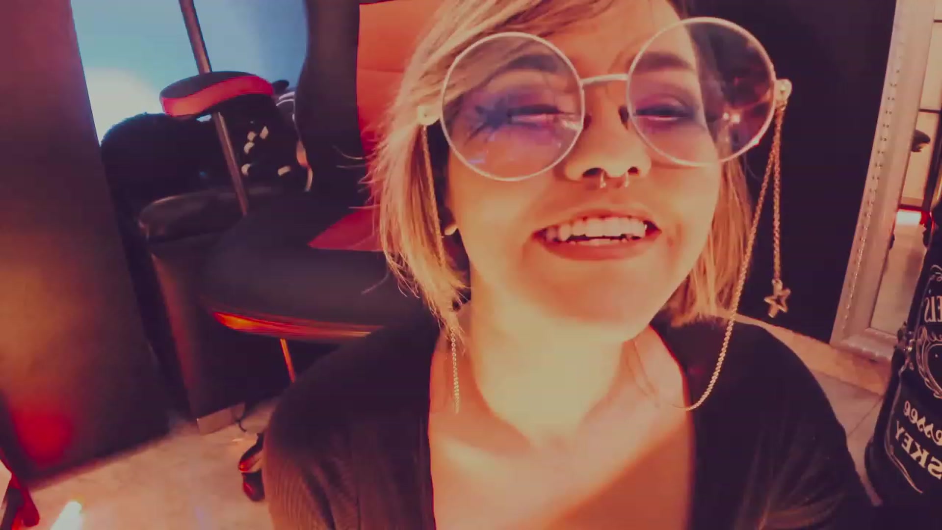Gallery image thumbnail from AbraxxysRadio's myfreecams stream on, 06/24/2023, 19:21 image 11 of 20