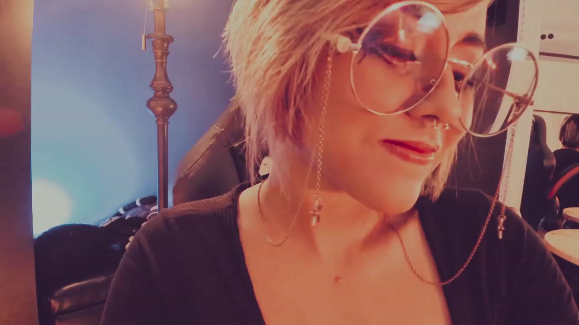 Gallery image thumbnail from AbraxxysRadio's myfreecams stream on, 06/24/2023, 19:21 image 4 of 20