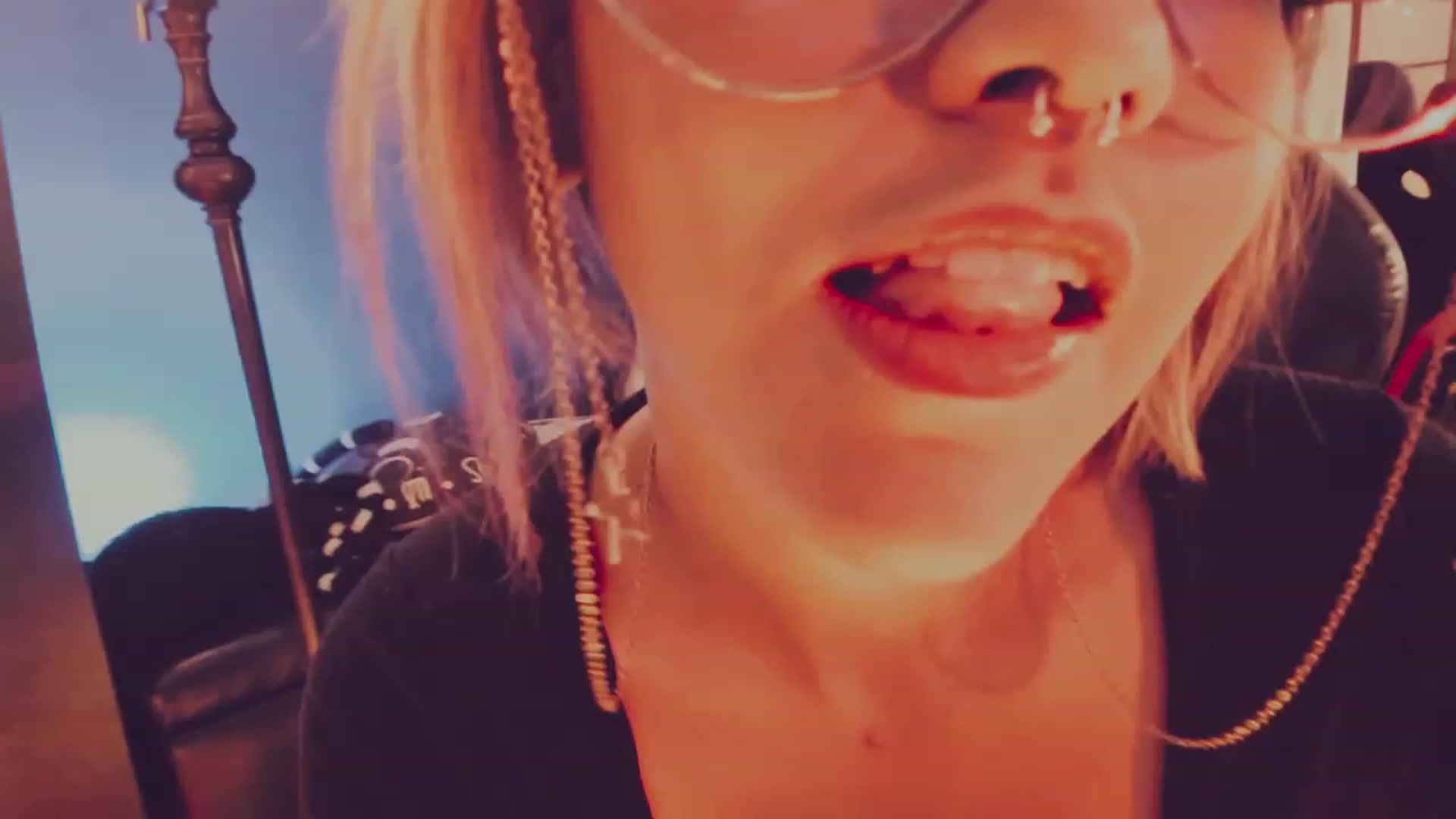 Gallery image thumbnail from AbraxxysRadio's myfreecams stream on, 06/24/2023, 19:21 image 15 of 20