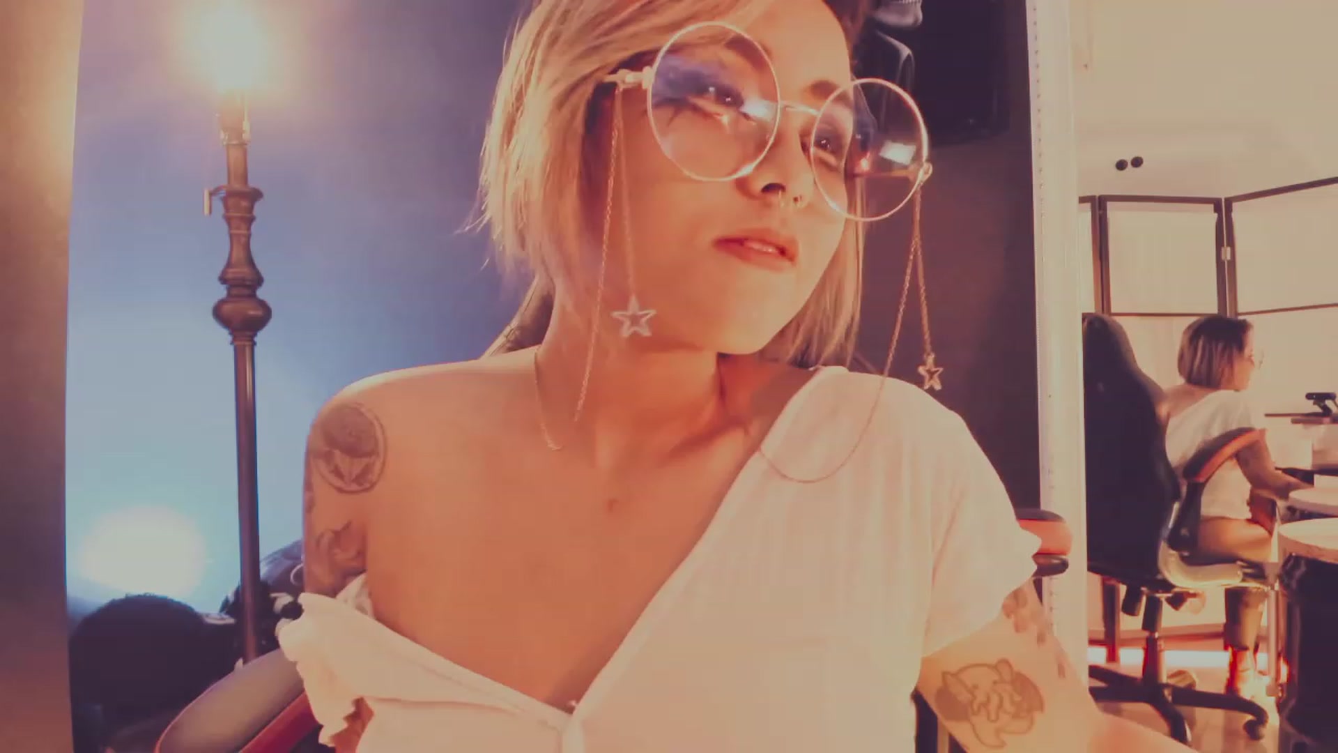 Gallery image thumbnail from AbraxxysRadio's myfreecams stream on, 06/24/2023, 23:02 image 1 of 20
