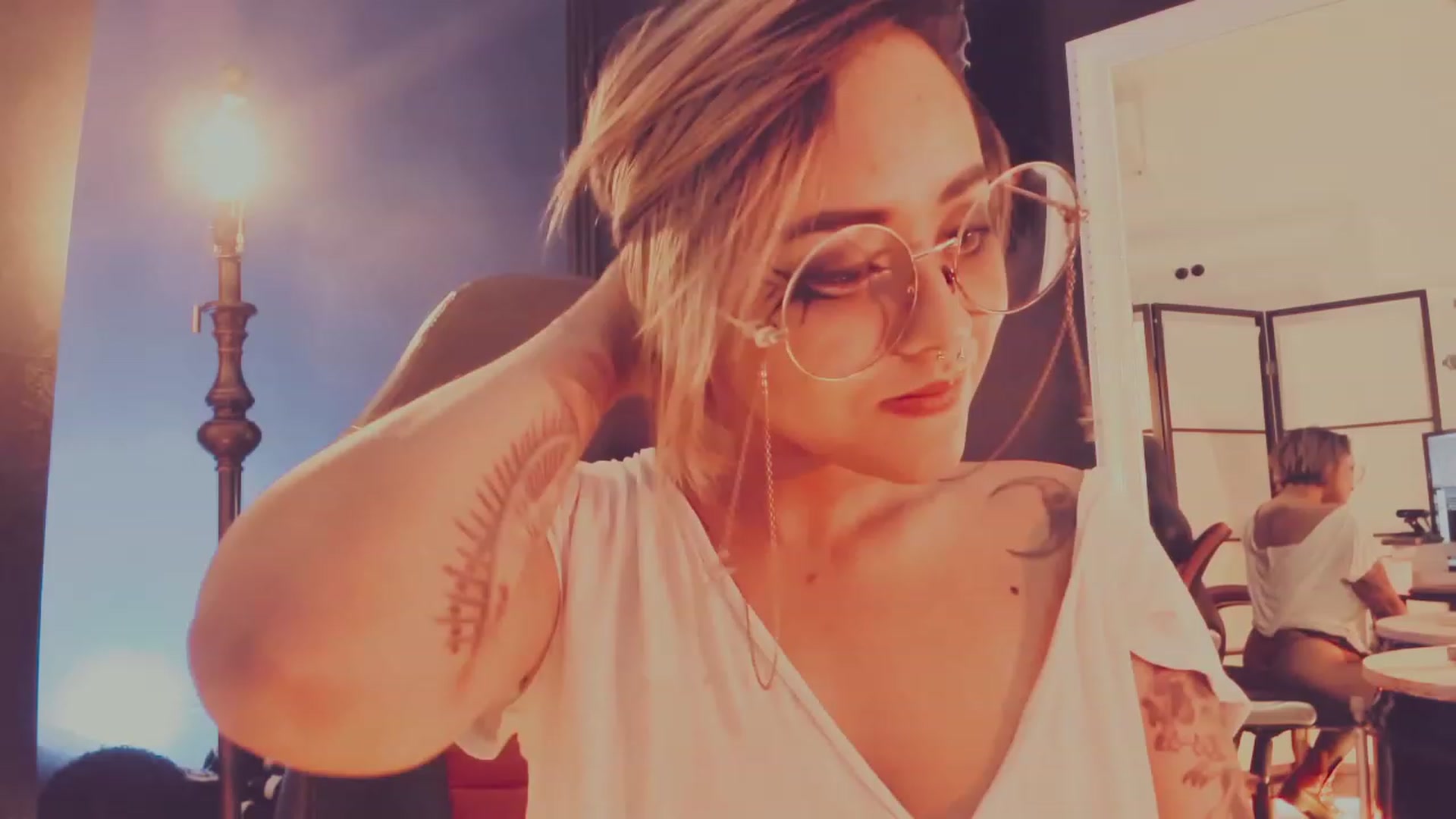Gallery image thumbnail from AbraxxysRadio's myfreecams stream on, 06/25/2023, 01:49 image 19 of 20