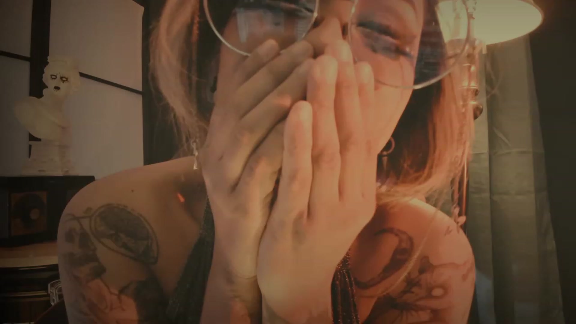 Gallery image thumbnail from AbraxxysRadio's myfreecams stream on, 06/25/2023, 17:54 image 15 of 20
