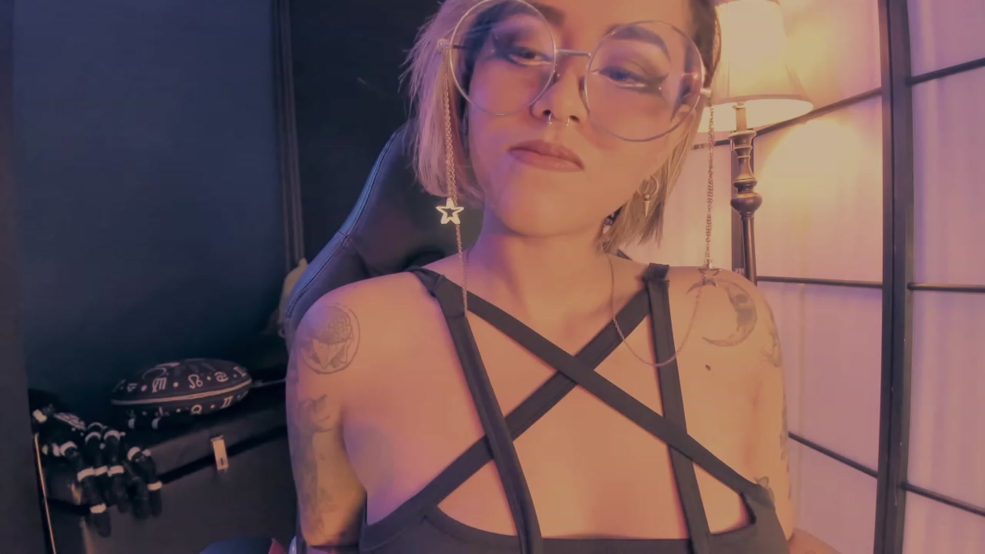 Gallery image thumbnail from AbraxxysRadio's myfreecams stream on, 06/26/2023, 23:50 image 14 of 20