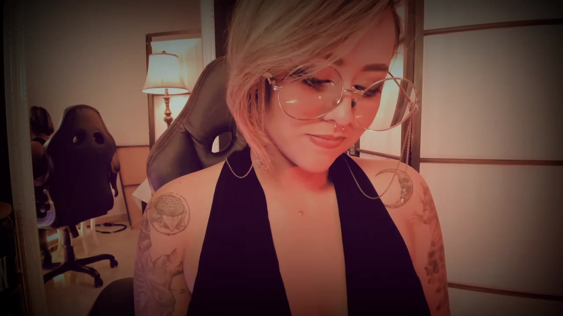 Gallery image thumbnail from AbraxxysRadio's myfreecams stream on, 06/30/2023, 24:01 image 11 of 20