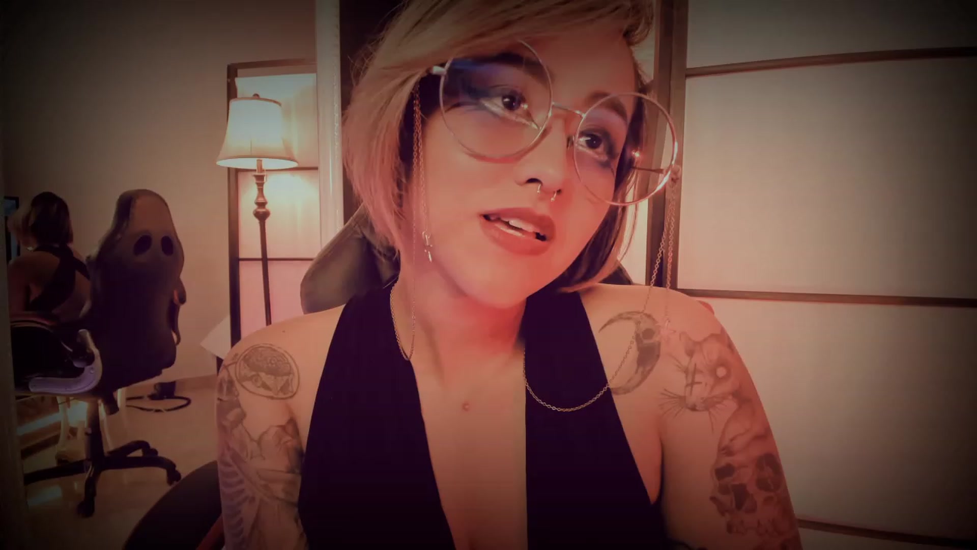 Gallery image thumbnail from AbraxxysRadio's myfreecams stream on, 06/30/2023, 01:10 image 15 of 20
