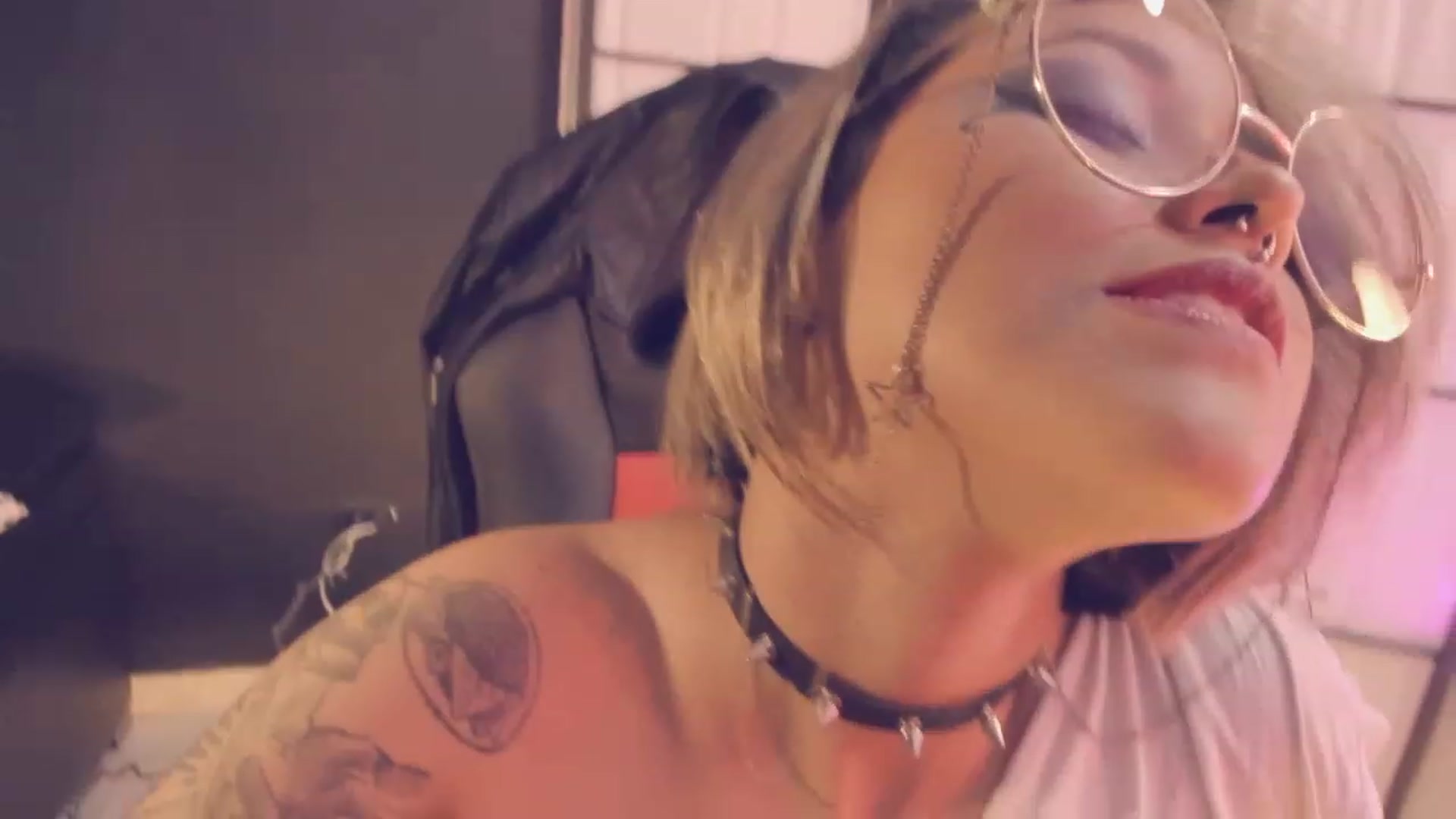 Gallery image thumbnail from AbraxxysRadio's myfreecams stream on, 07/09/2023, 24:02 image 17 of 20