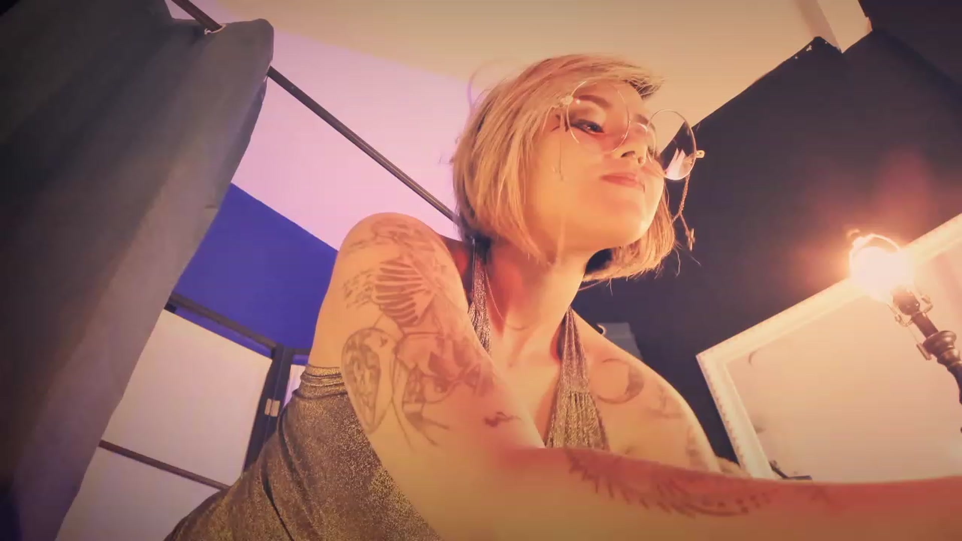 Gallery image thumbnail from AbraxxysRadio's myfreecams stream on, 07/16/2023, 20:14 image 13 of 20