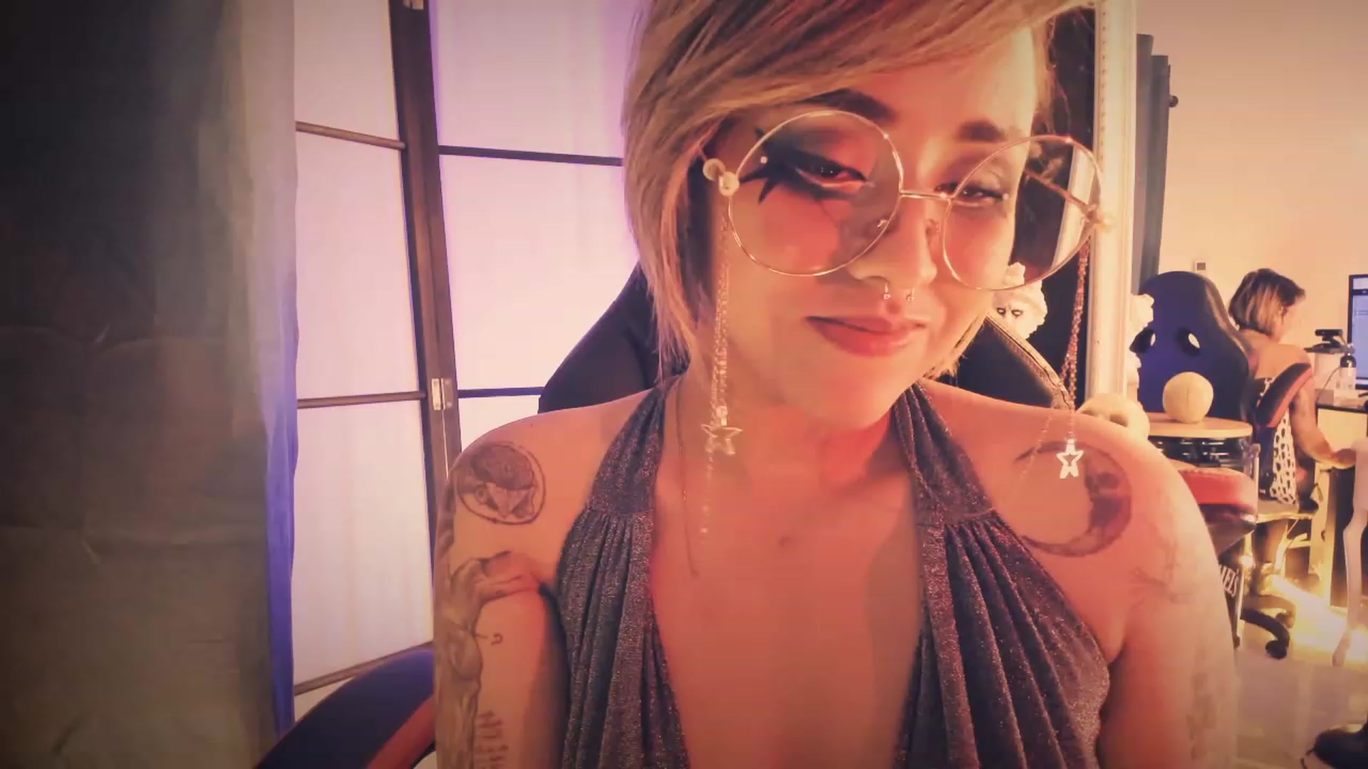 Gallery image thumbnail from AbraxxysRadio's myfreecams stream on, 07/16/2023, 20:14 image 3 of 20