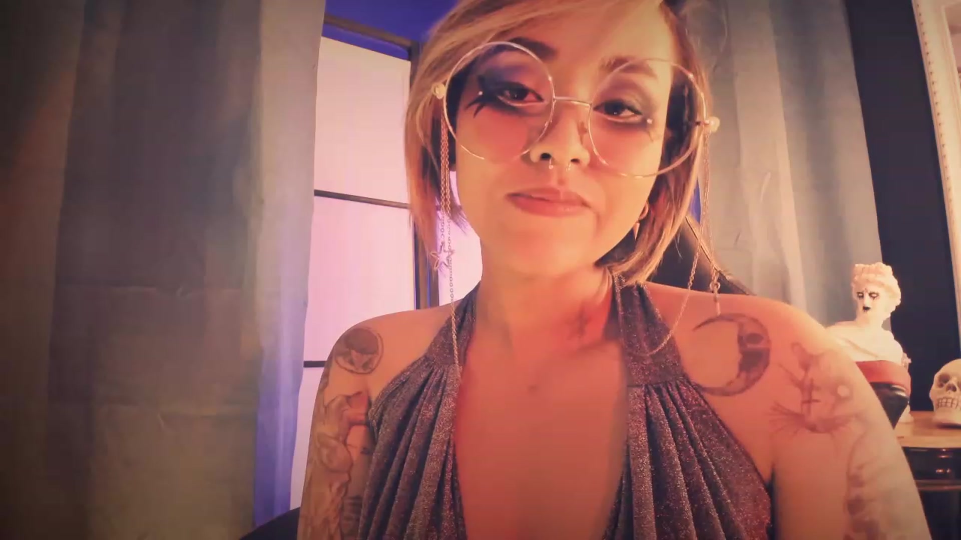 Gallery image thumbnail from AbraxxysRadio's myfreecams stream on, 07/16/2023, 20:14 image 6 of 20