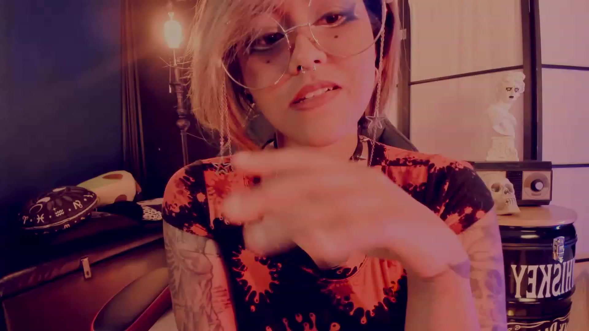 Gallery image thumbnail from AbraxxysRadio's myfreecams stream on, 07/20/2023, 17:35 image 17 of 20