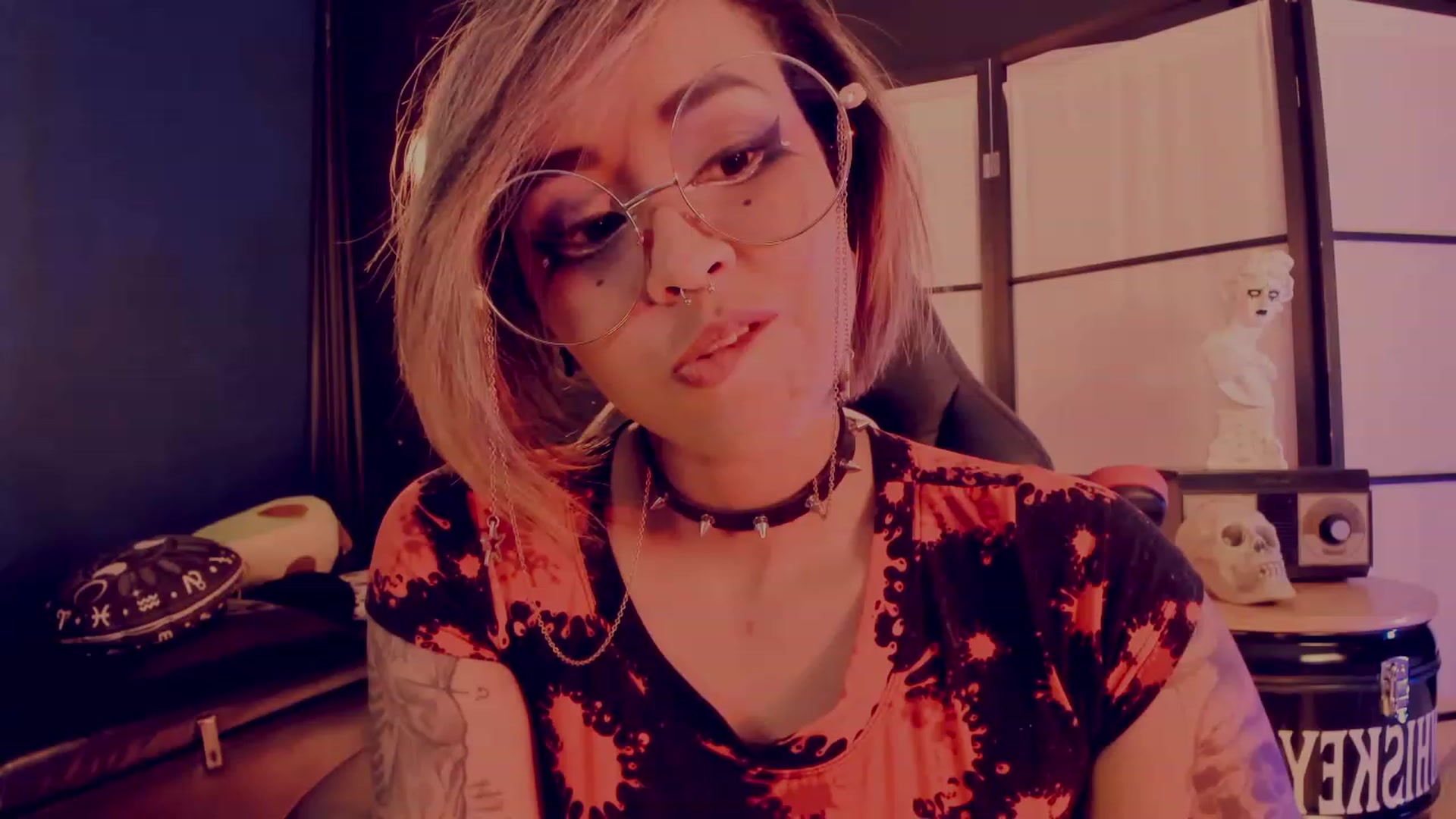 Gallery image thumbnail from AbraxxysRadio's myfreecams stream on, 07/20/2023, 17:35 image 11 of 20