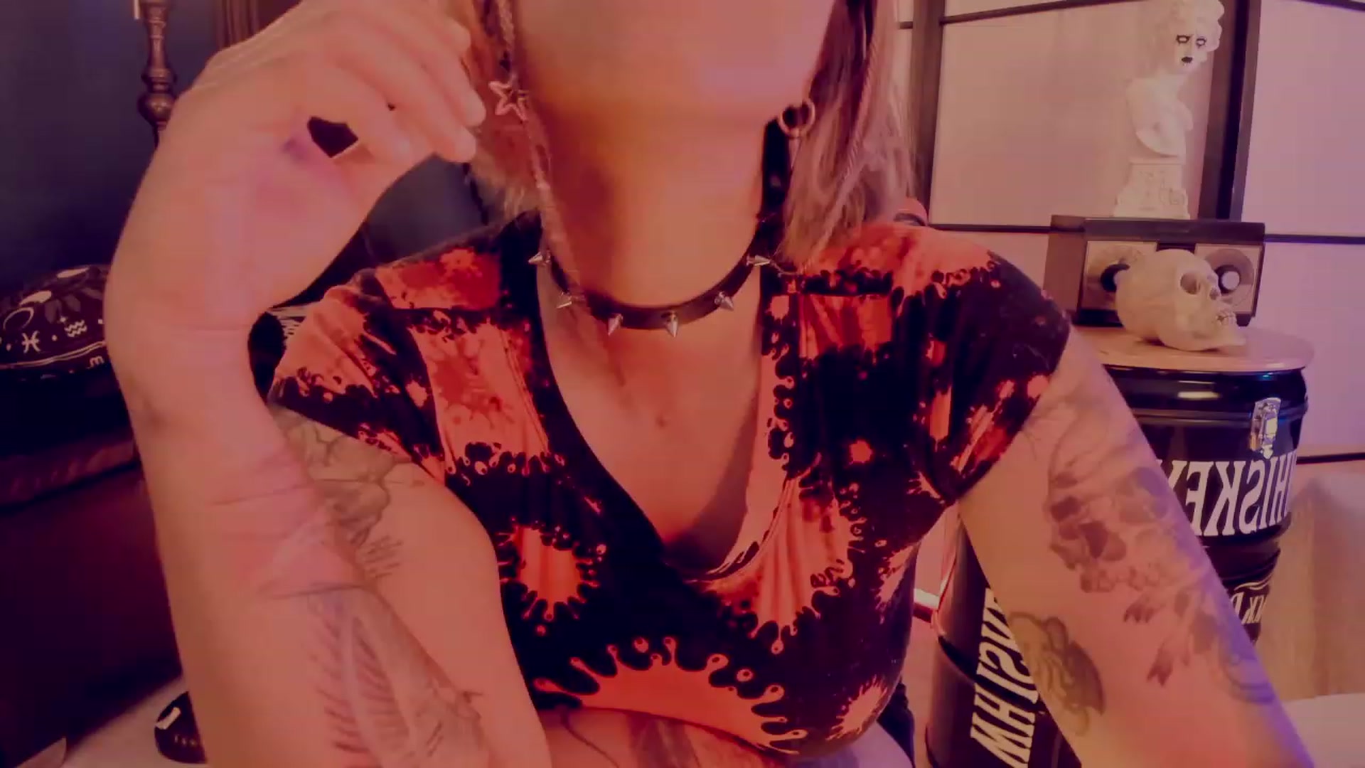 Gallery image thumbnail from AbraxxysRadio's myfreecams stream on, 07/20/2023, 21:10 image 16 of 20