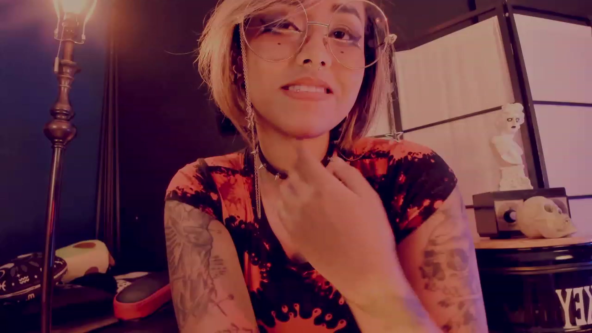 Gallery image thumbnail from AbraxxysRadio's myfreecams stream on, 07/20/2023, 21:33 image 15 of 20