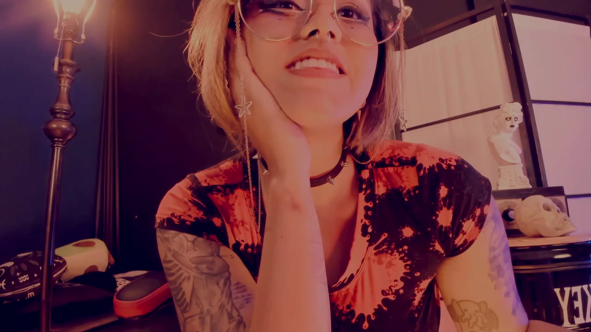 Gallery image thumbnail from AbraxxysRadio's myfreecams stream on, 07/20/2023, 21:33 image 16 of 20