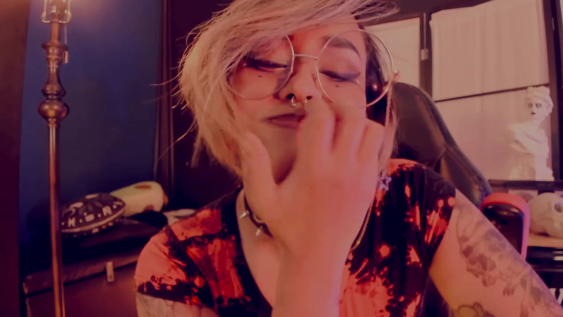 Gallery image thumbnail from AbraxxysRadio's myfreecams stream on, 07/20/2023, 23:50 image 16 of 20