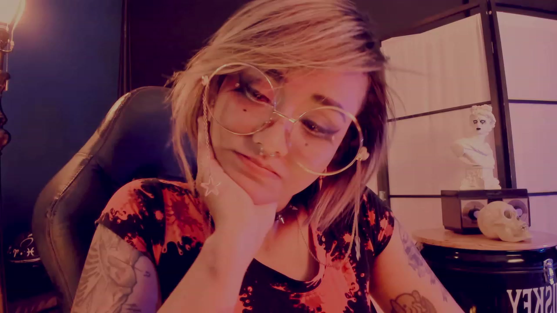 Gallery image thumbnail from AbraxxysRadio's myfreecams stream on, 07/21/2023, 01:47 image 11 of 20