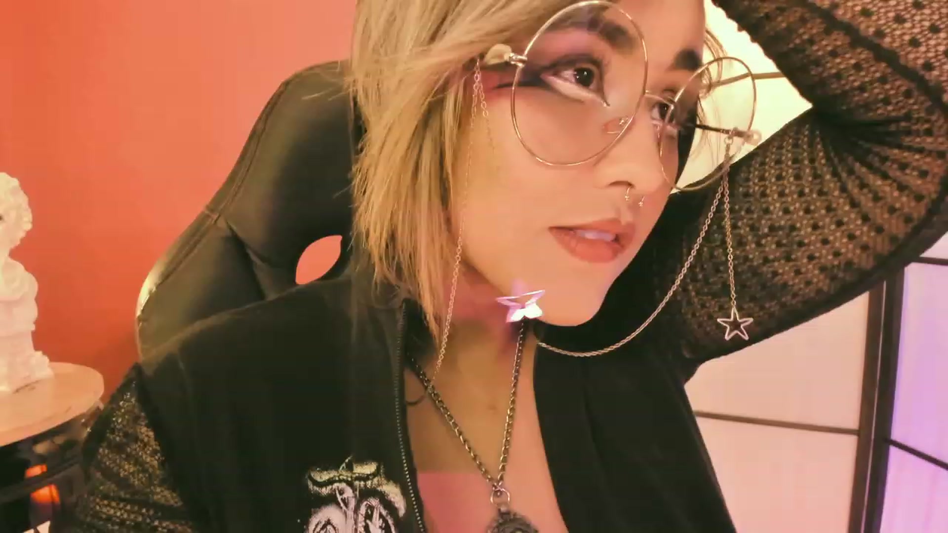 Gallery image thumbnail from AbraxxysRadio's myfreecams stream on, 07/22/2023, 16:01 image 7 of 20