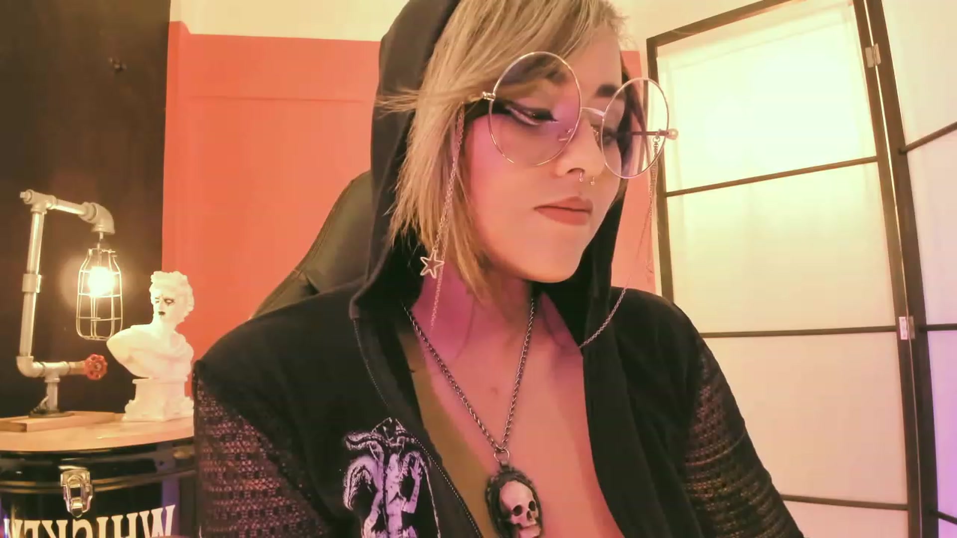 Gallery image thumbnail from AbraxxysRadio's myfreecams stream on, 07/22/2023, 16:01 image 8 of 20