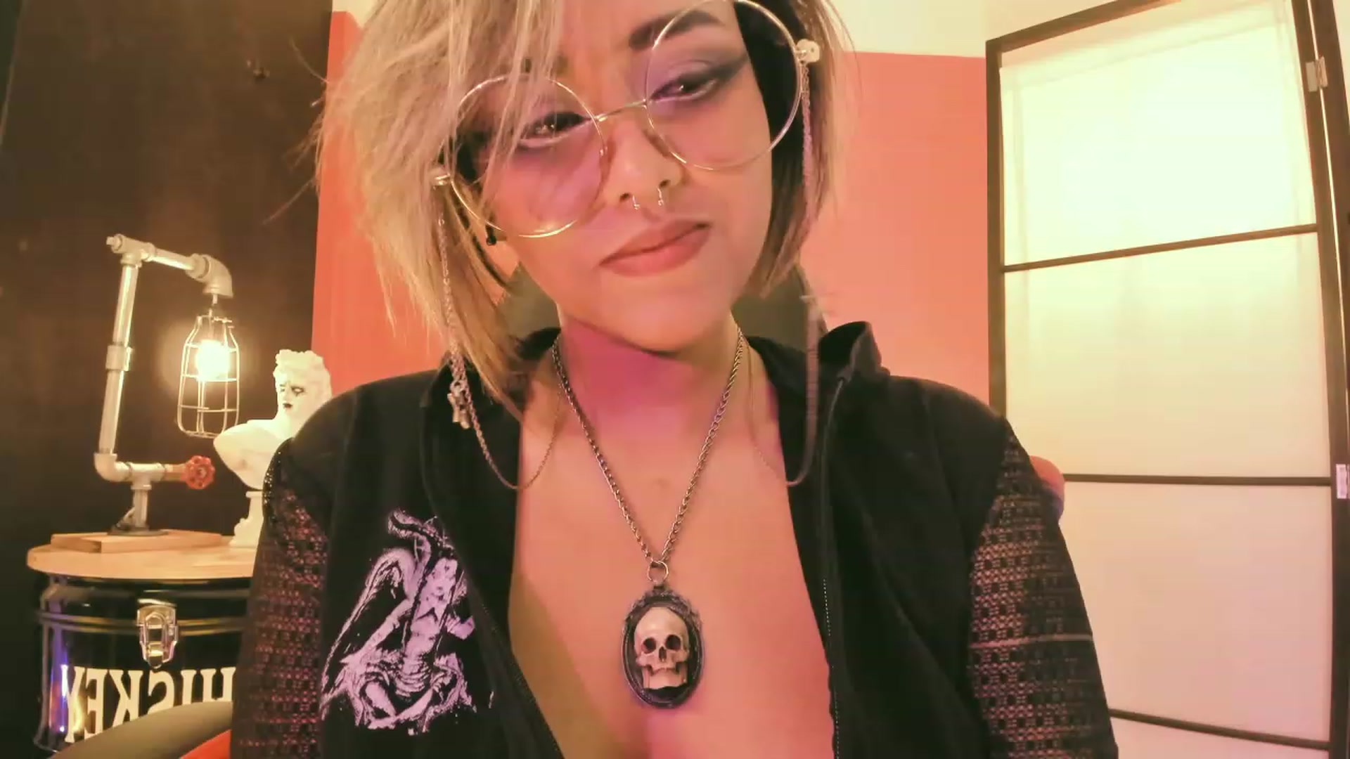 Gallery image thumbnail from AbraxxysRadio's myfreecams stream on, 07/22/2023, 17:59 image 18 of 20