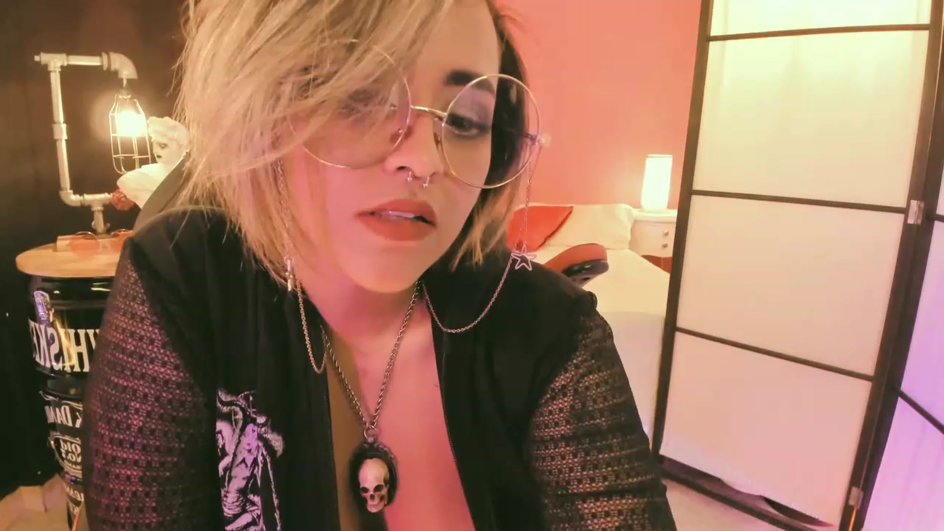 Gallery image thumbnail from AbraxxysRadio's myfreecams stream on, 07/22/2023, 21:31 image 20 of 20