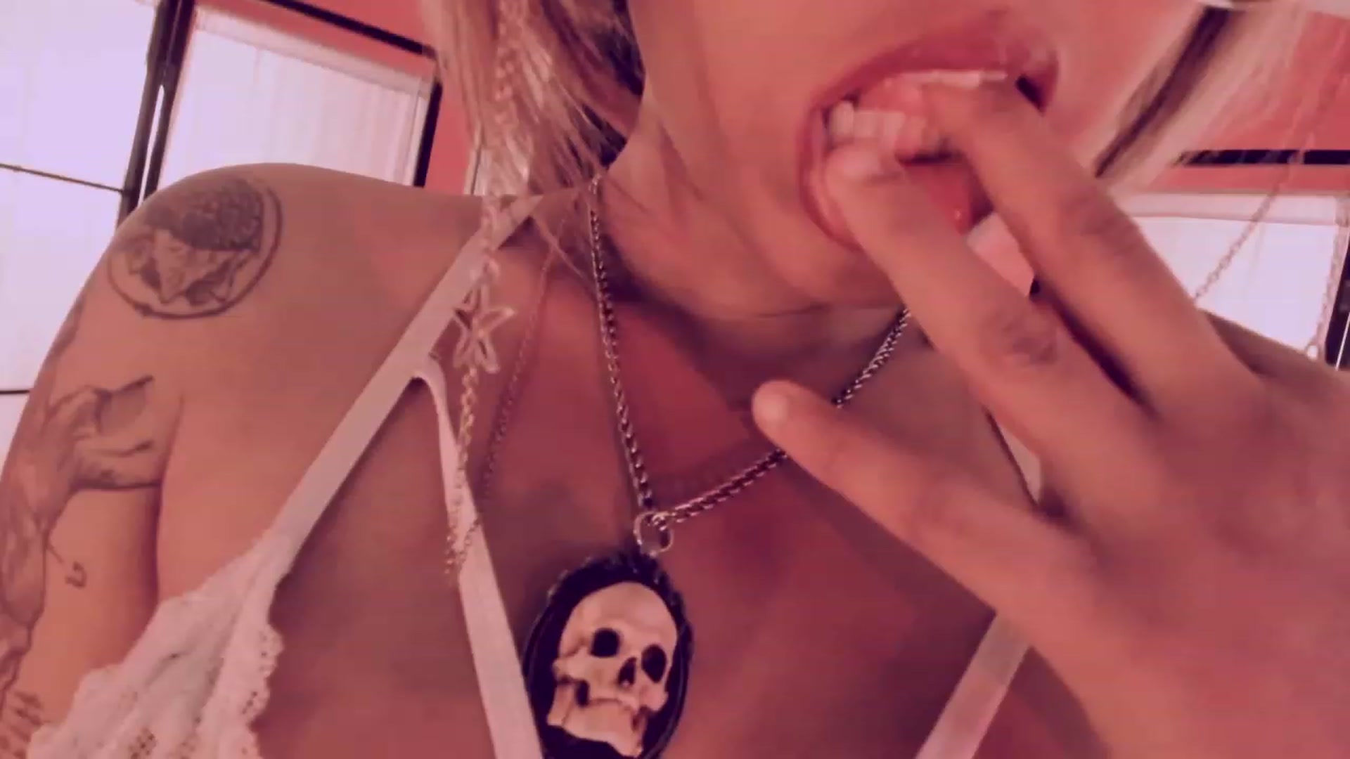 Gallery image thumbnail from AbraxxysRadio's myfreecams stream on, 07/23/2023, 20:03 image 7 of 20