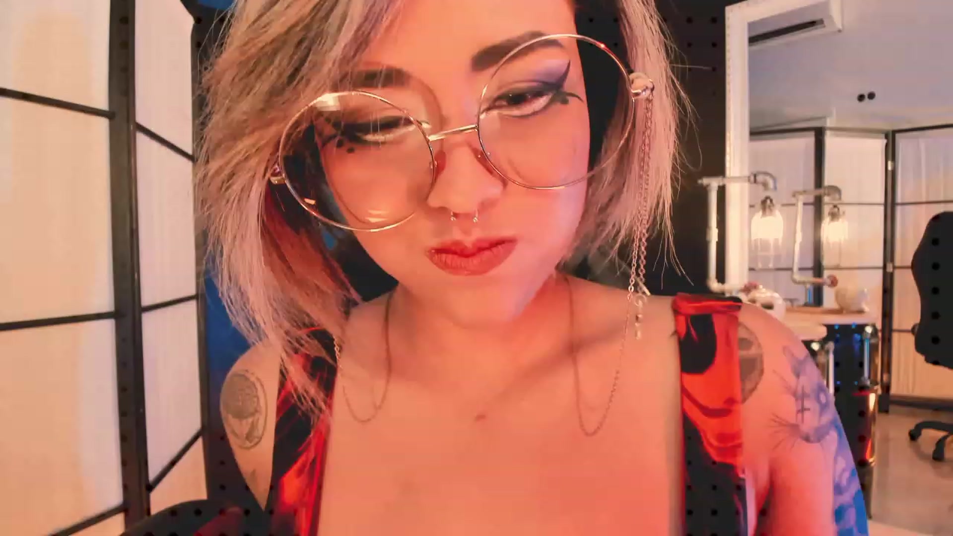 Gallery image thumbnail from AbraxxysRadio's myfreecams stream on, 07/24/2023, 23:31 image 10 of 20