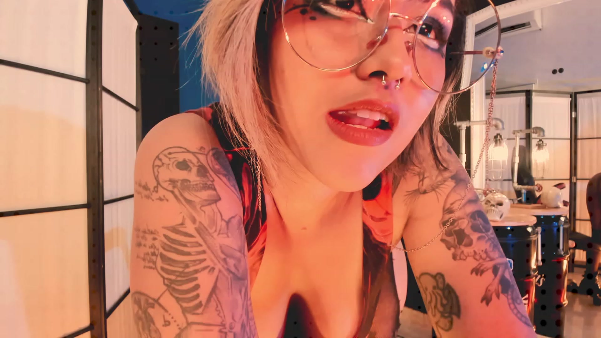 Gallery image thumbnail from AbraxxysRadio's myfreecams stream on, 07/24/2023, 23:31 image 12 of 20