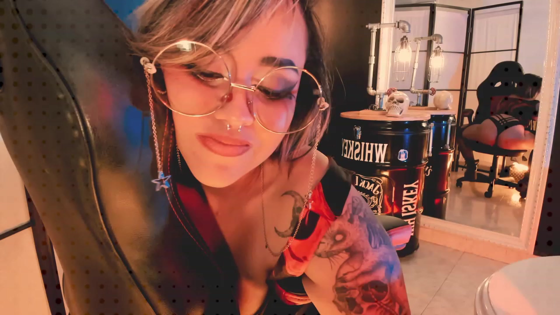 Gallery image thumbnail from AbraxxysRadio's myfreecams stream on, 07/25/2023, 03:08 image 16 of 20