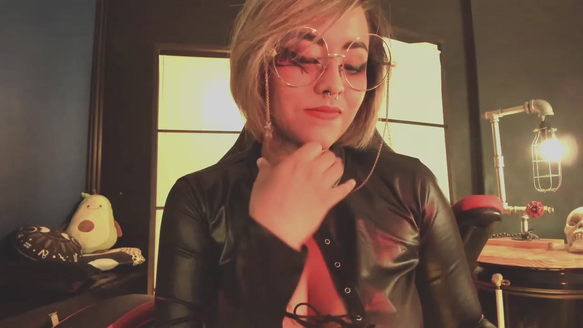 Gallery image thumbnail from AbraxxysRadio's myfreecams stream on, 07/29/2023, 01:34 image 12 of 20