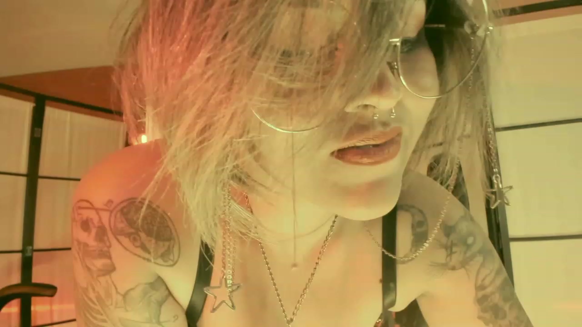 Gallery image thumbnail from AbraxxysRadio's myfreecams stream on, 08/03/2023, 24:01 image 20 of 20